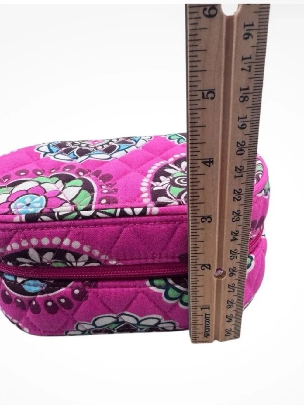 Vera Bradley Quilted Pink Zip Around Jewelry Travel Box Case